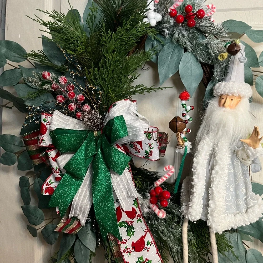 Festive Holiday Wreath with Santa and Green Accents